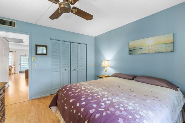 266 Ventnor S, Deerfield Beach, FL 33442