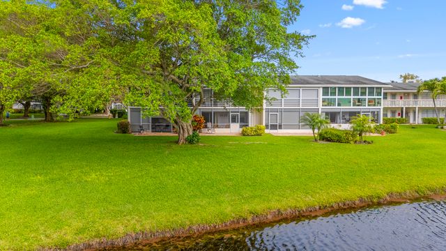 266 Ventnor S, Deerfield Beach, FL 33442