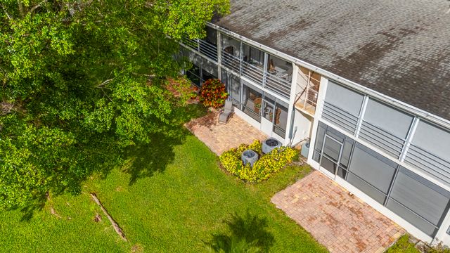 266 Ventnor S, Deerfield Beach, FL 33442