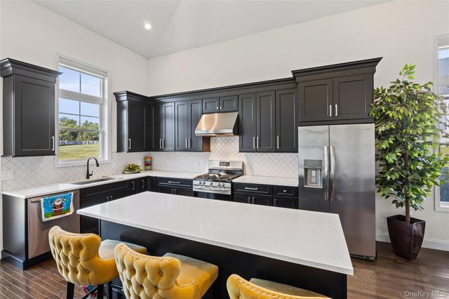 366 Wavell Avenue, Yaphank, NY 11980