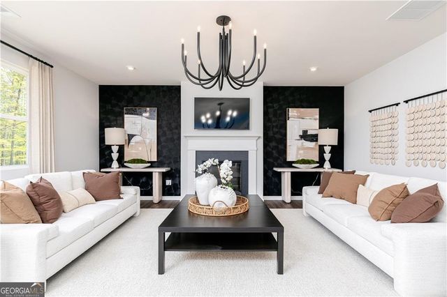 2016 Jordan Knoll Lane, Lawrenceville, GA 30043
