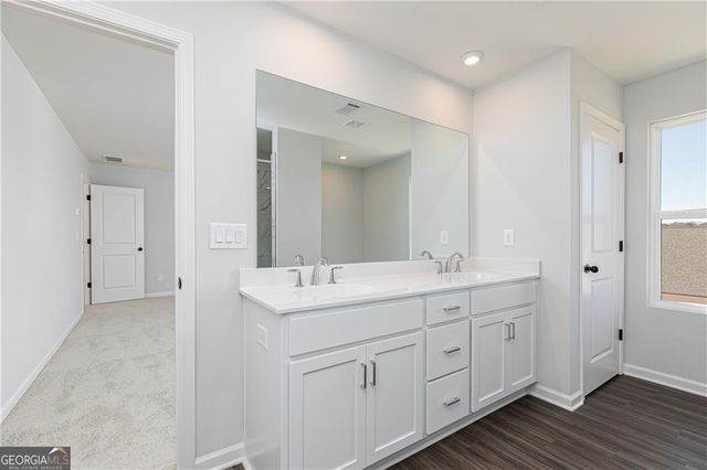 2016 Jordan Knoll Lane, Lawrenceville, GA 30043