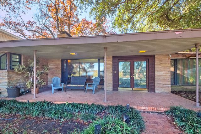 3505 W Lawther Drive, Dallas, TX 75214