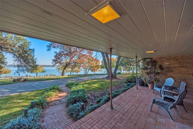 3505 W Lawther Drive, Dallas, TX 75214