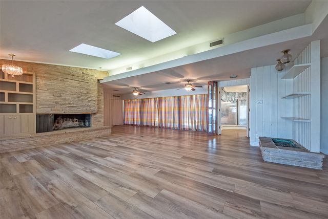 3505 W Lawther Drive, Dallas, TX 75214