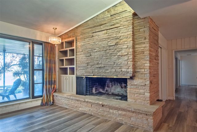 3505 W Lawther Drive, Dallas, TX 75214