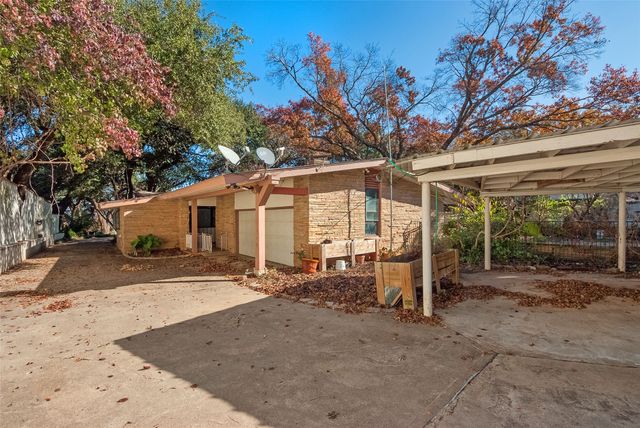 3505 W Lawther Drive, Dallas, TX 75214