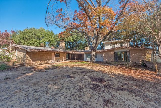 3505 W Lawther Drive, Dallas, TX 75214