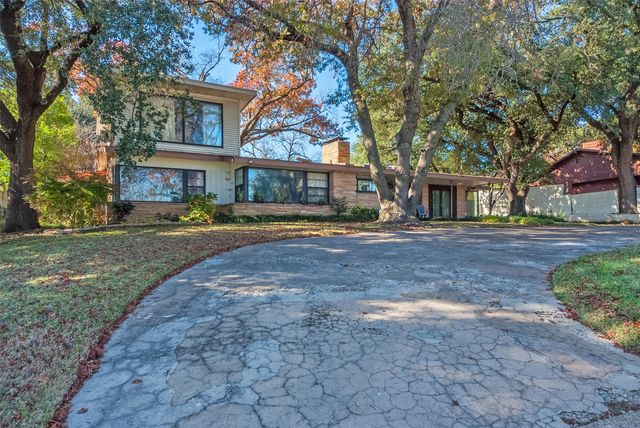 3505 W Lawther Drive, Dallas, TX 75214
