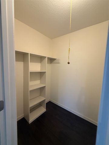7135 Cosgrove Drive, Dallas, TX 75231