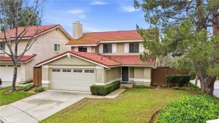 6800 Cedarbark Court, Oak Park, CA 91377