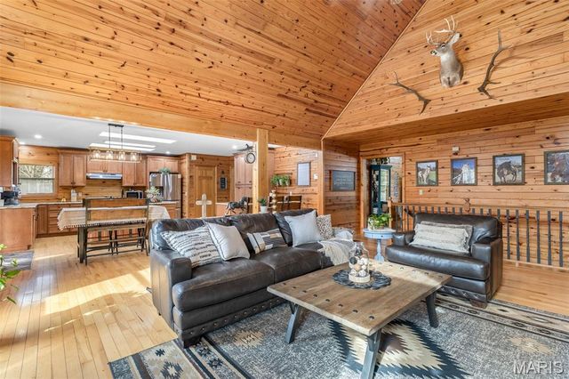 12928 Morgans Meadow Road, De Soto, MO 63020