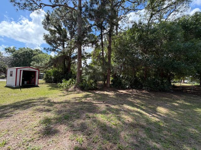 5924 NE 4th Lane, Okeechobee, FL 34974