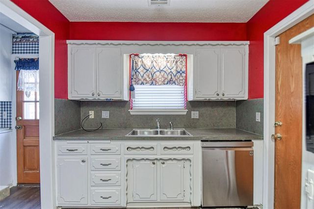 1416 SW 71st Street, Oklahoma City, OK 73159