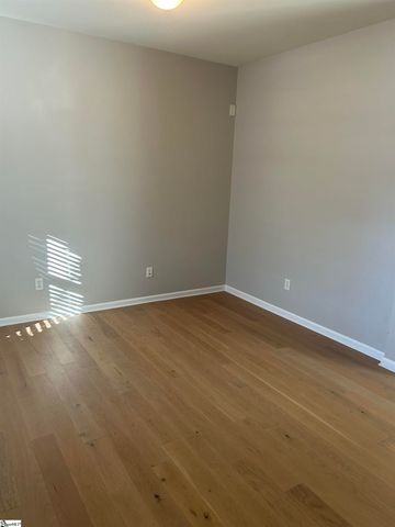 233 Meadow Blossom Way, Simpsonville, SC 29681