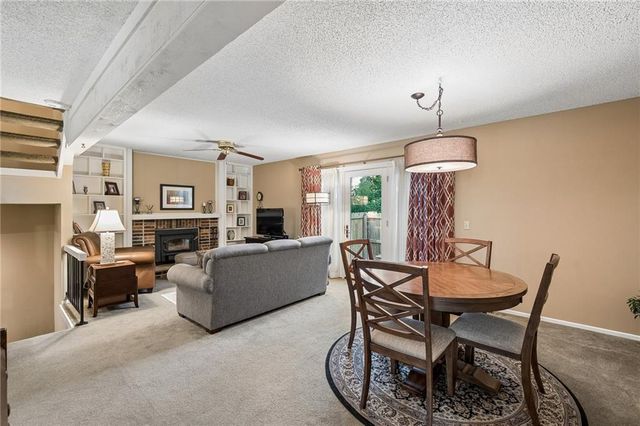 5757 N Anita Avenue, Kansas City, MO 64151