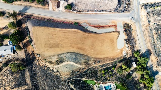 14735 Descanso, Lake Mathews, CA 92570