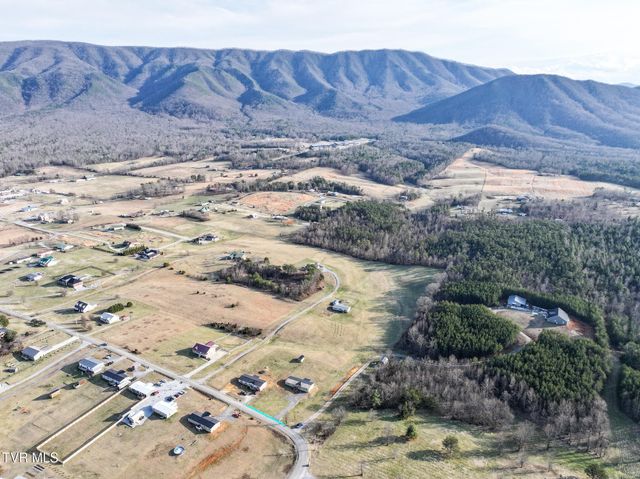 3620 Sunnydale Road, Greeneville, TN 37743