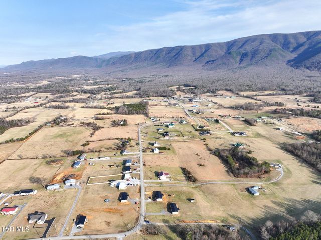 3620 Sunnydale Road, Greeneville, TN 37743