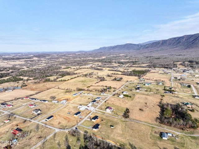 3620 Sunnydale Road, Greeneville, TN 37743