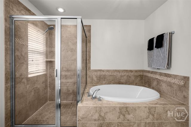 121 Waverly Way, Savannah, GA 31407