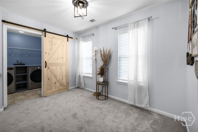121 Waverly Way, Savannah, GA 31407