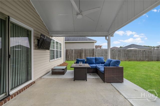 121 Waverly Way, Savannah, GA 31407