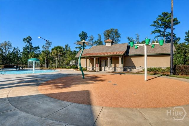 121 Waverly Way, Savannah, GA 31407