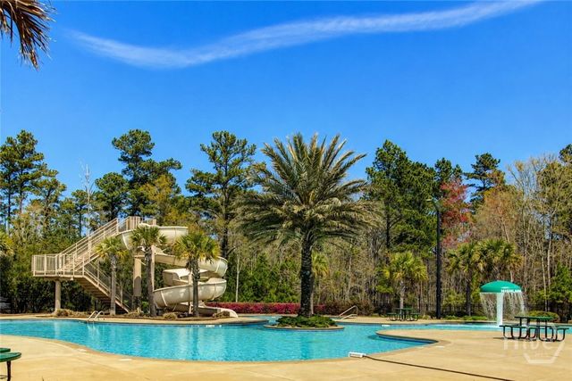 121 Waverly Way, Savannah, GA 31407