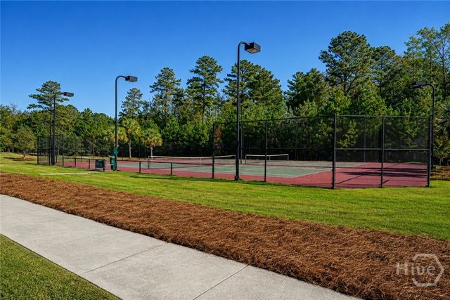 121 Waverly Way, Savannah, GA 31407