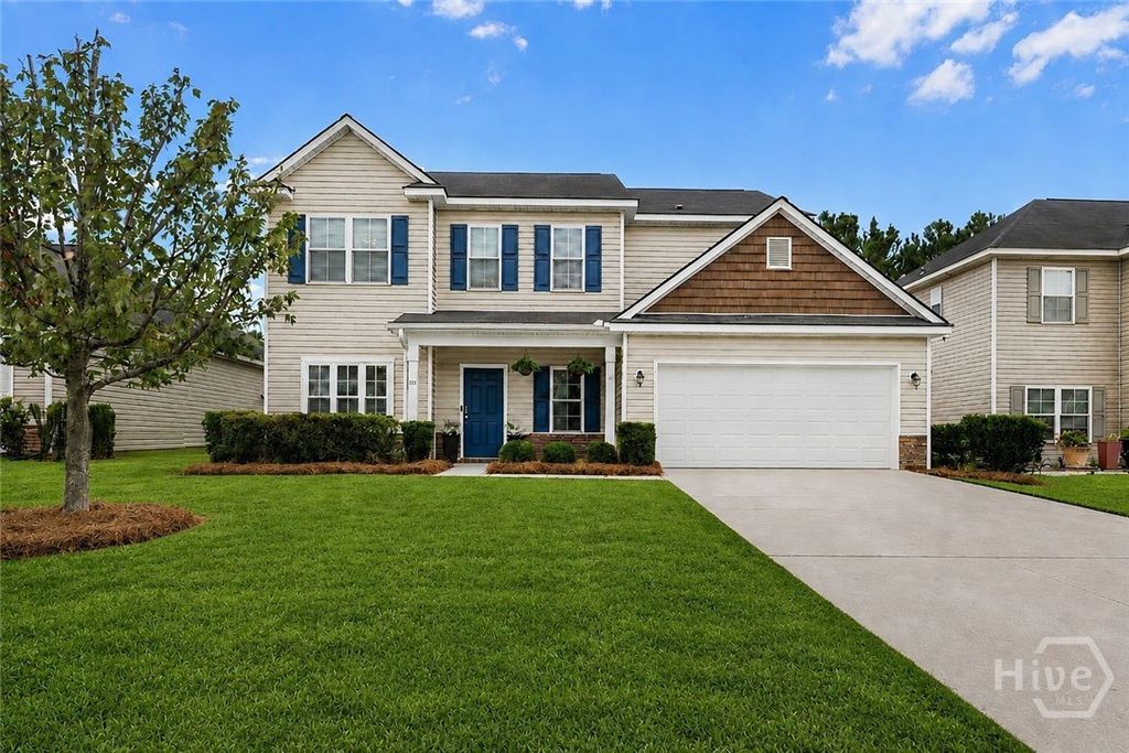 121 Waverly Way, Savannah, GA 31407