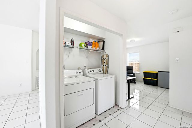 310 Lucky Streak, San Antonio, TX 78227