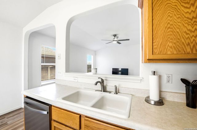 310 Lucky Streak, San Antonio, TX 78227