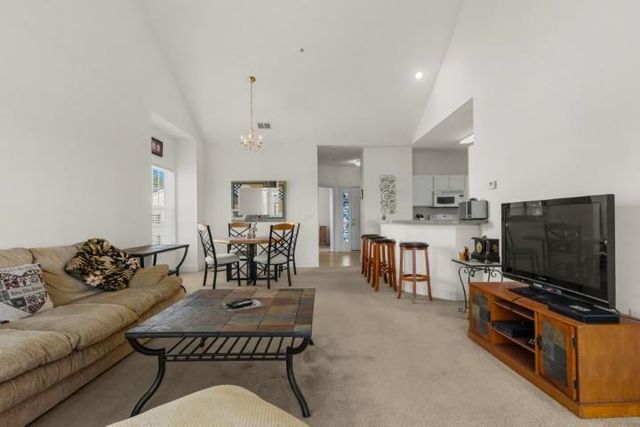 6010 Windsor Green Way Unit 304, Myrtle Beach, SC 29579