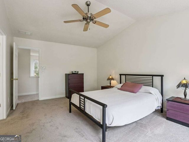 2572 Pembrooke Way, Lawrenceville, GA 30044