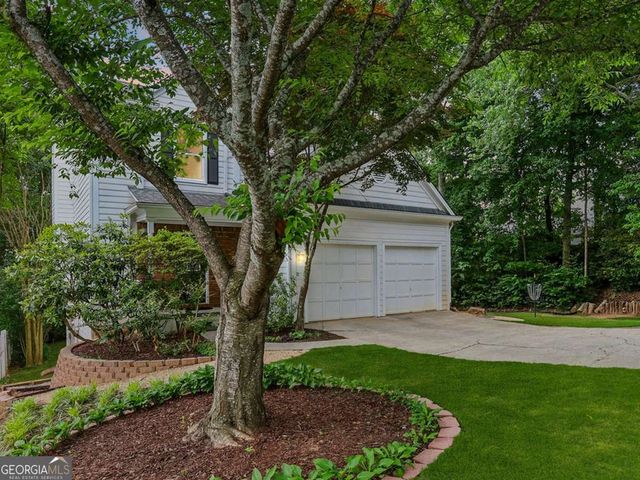 2572 Pembrooke Way, Lawrenceville, GA 30044