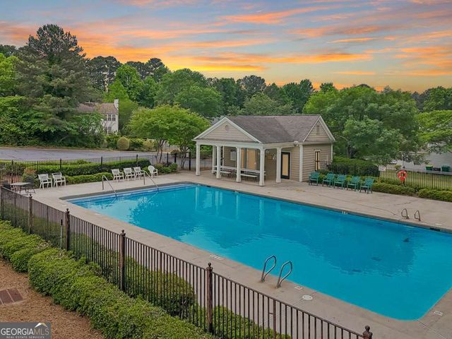 2572 Pembrooke Way, Lawrenceville, GA 30044
