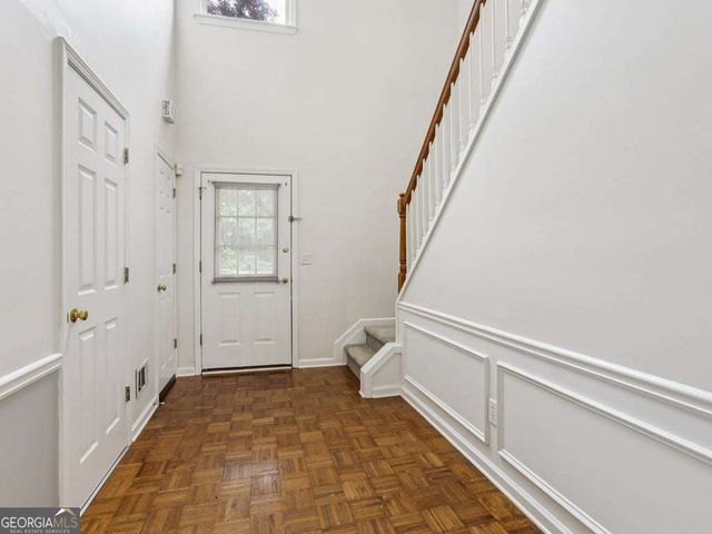 2572 Pembrooke Way, Lawrenceville, GA 30044