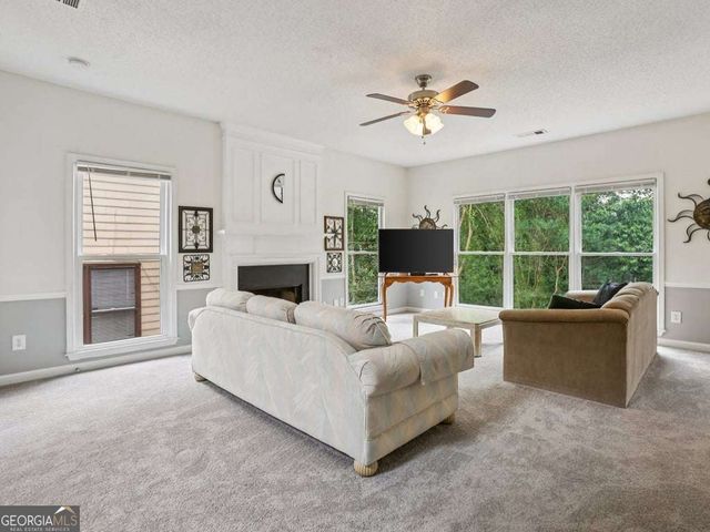 2572 Pembrooke Way, Lawrenceville, GA 30044