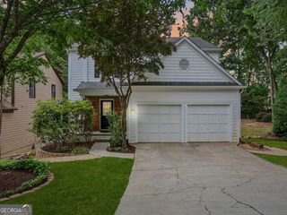 2572 Pembrooke Way, Lawrenceville, GA 30044