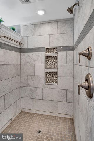 432 FARMHOUSE LN, Palmyra, PA 17078