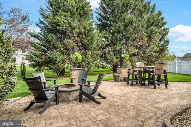 432 FARMHOUSE LN, Palmyra, PA 17078