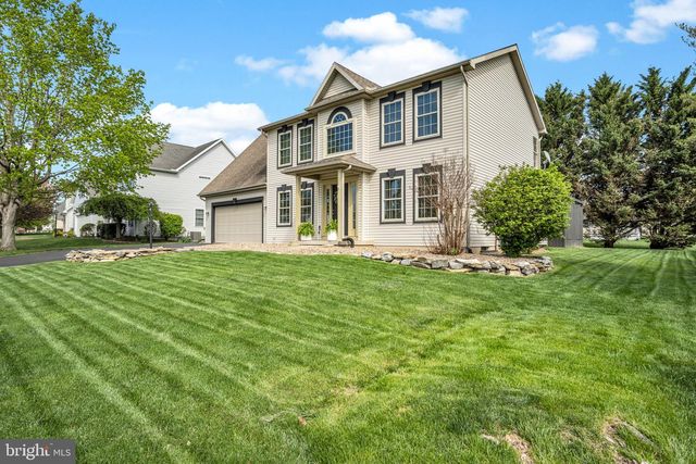 432 FARMHOUSE LN, Palmyra, PA 17078