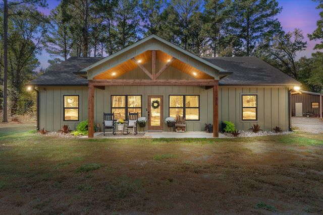 210 Private Road 5808, Grand Saline, TX 75140