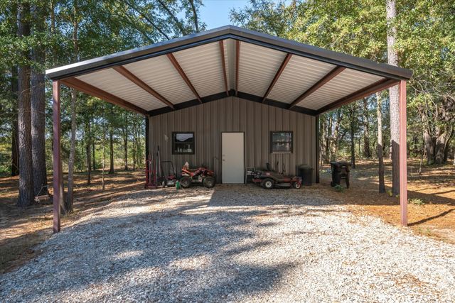 210 Private Road 5808, Grand Saline, TX 75140