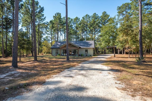 210 Private Road 5808, Grand Saline, TX 75140