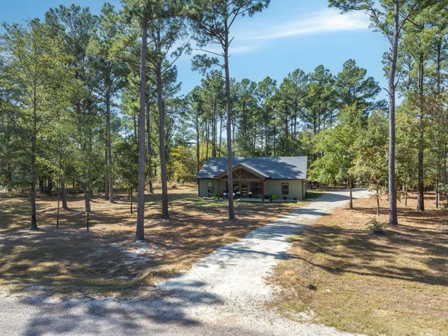 210 Private Road 5808, Grand Saline, TX 75140