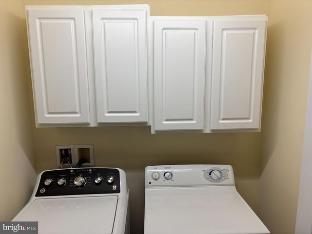 3929 TRAYER LN, Mechanicsburg, PA 17050