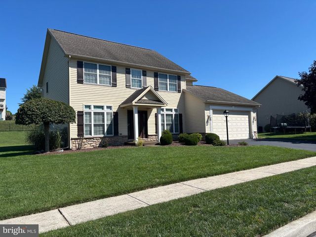 3929 TRAYER LN, Mechanicsburg, PA 17050