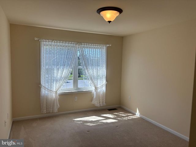 3929 TRAYER LN, Mechanicsburg, PA 17050